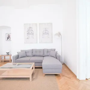 https://heymi-apartments-stadtpark.vienna-besthotels.com